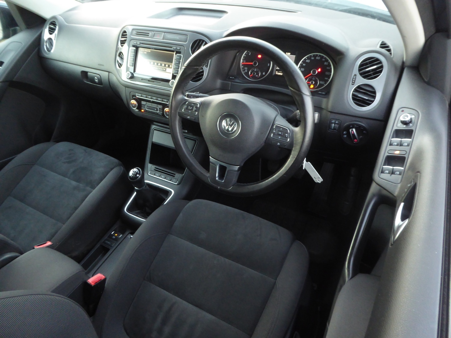 Used Volkswagen Tiguan 2014 for sale - 76835017: Photo 12