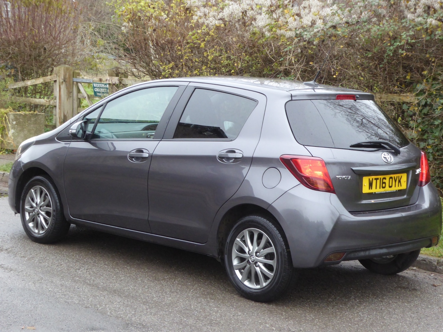 Used Toyota Yaris 2016 for sale - 76766934: Photo 22