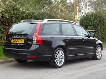 Used Volvo V50 2012 for sale - 76222086: Photo 3