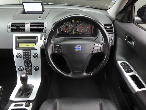 Used Volvo V50 2012 for sale - 76222086: Photo 8