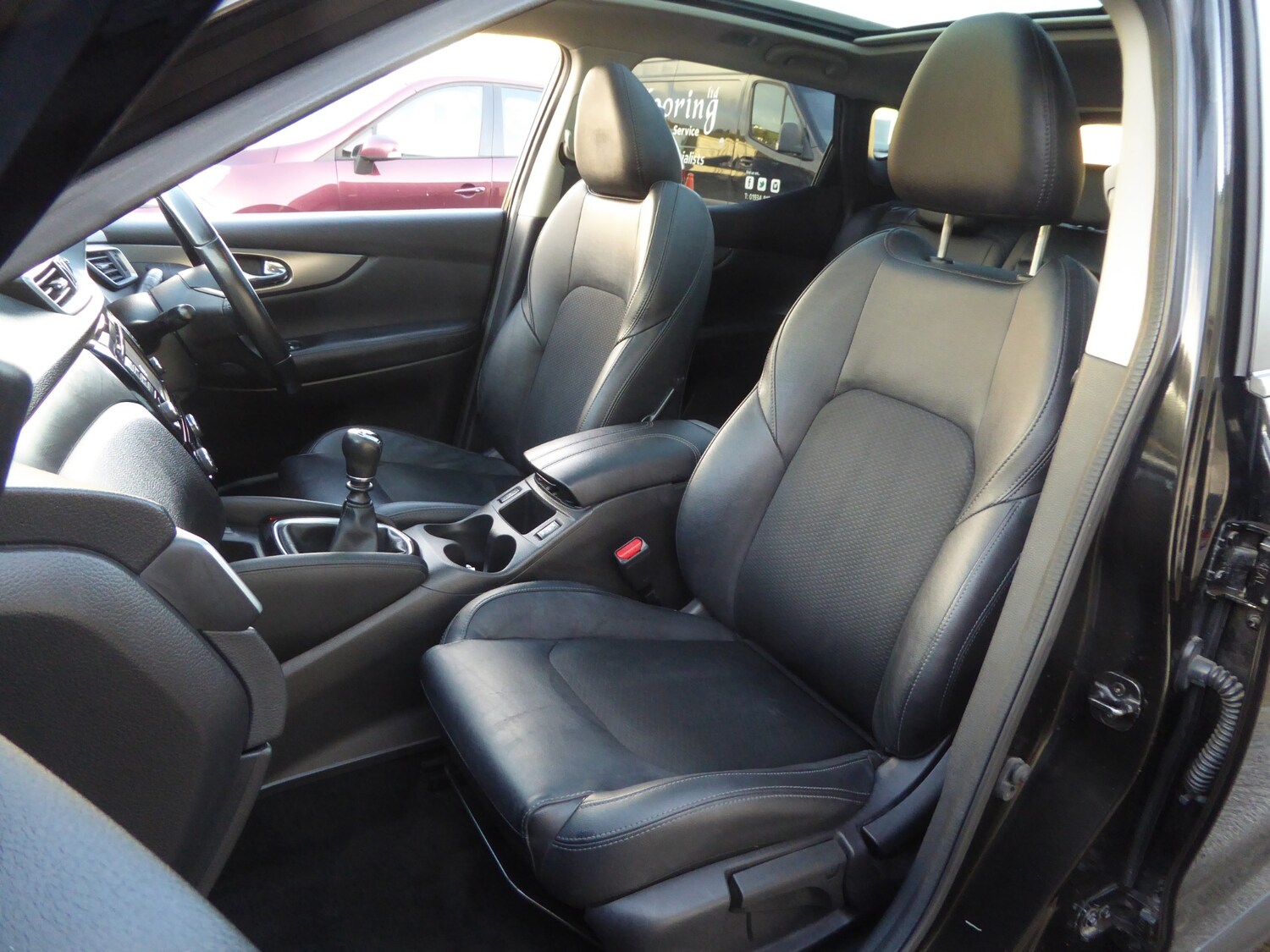 Used Nissan Qashqai 2018 for sale - 77211138: Photo 28