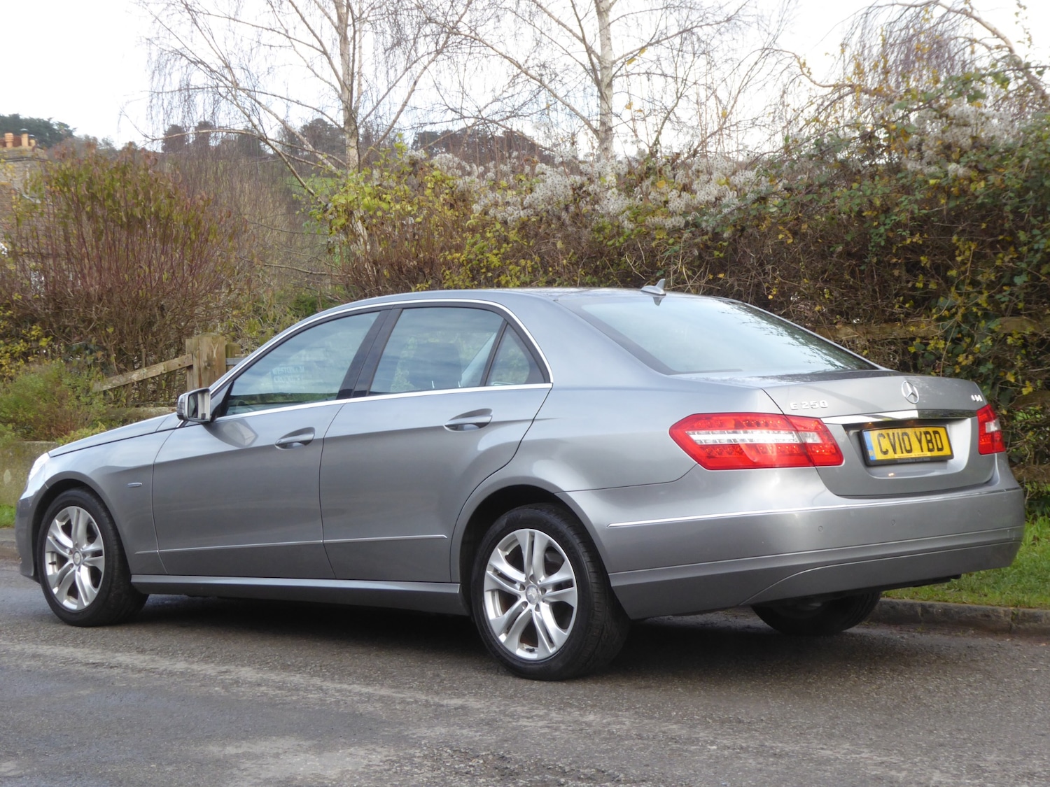 Used Mercedes-Benz E Class 2010 for sale - 76766547: Photo 22