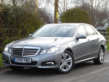 Used Mercedes-Benz E Class 2010 for sale - 76766547: Photo