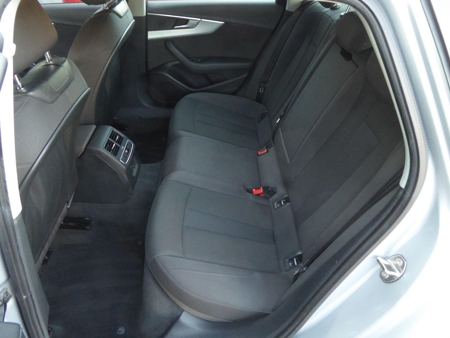 Used Audi A4 2016 for sale - 77459984: Photo 11