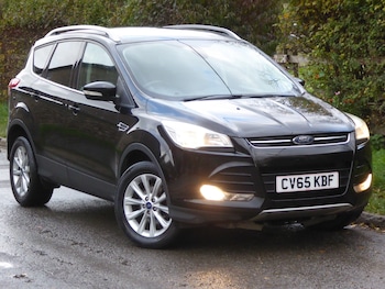 Used Ford Kuga 2015 for sale - 76430619: Photo
