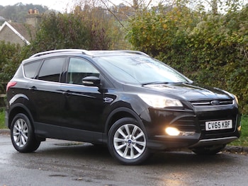 Used Ford Kuga 2015 for sale - 76430619: Photo