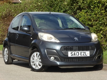 2013 (13) - 1.0 Active 5dr £20 Road TAX