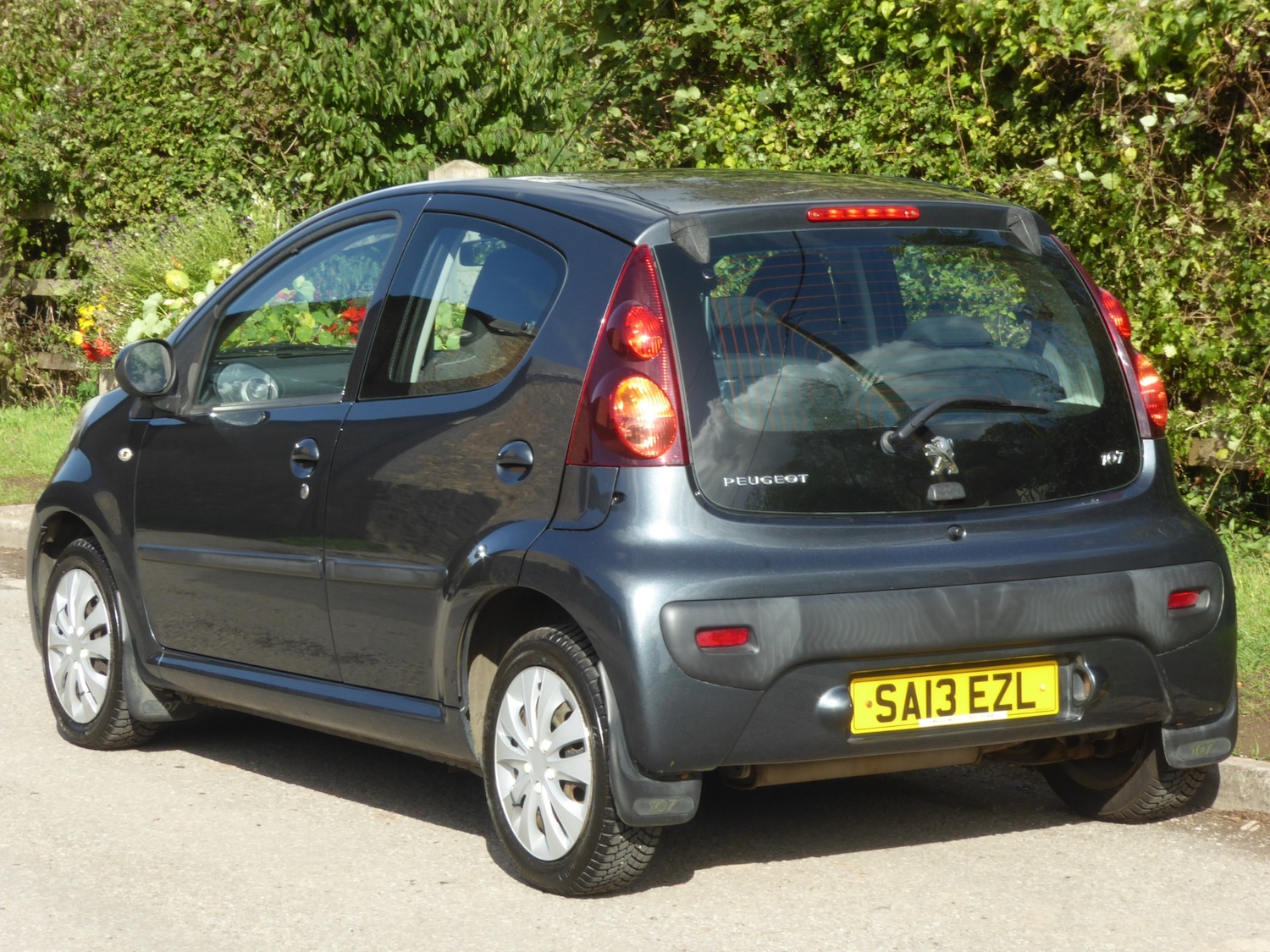 Vehicle 29