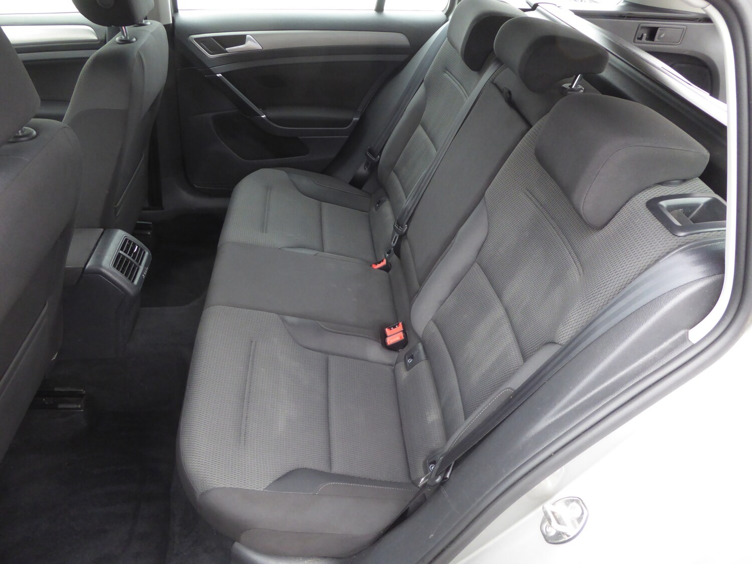 Used Volkswagen Golf 2015 for sale - 78067050: Photo 16