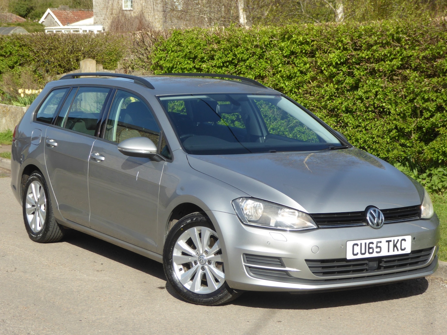 Used Volkswagen Golf 2015 for sale - 78067050: Photo 2