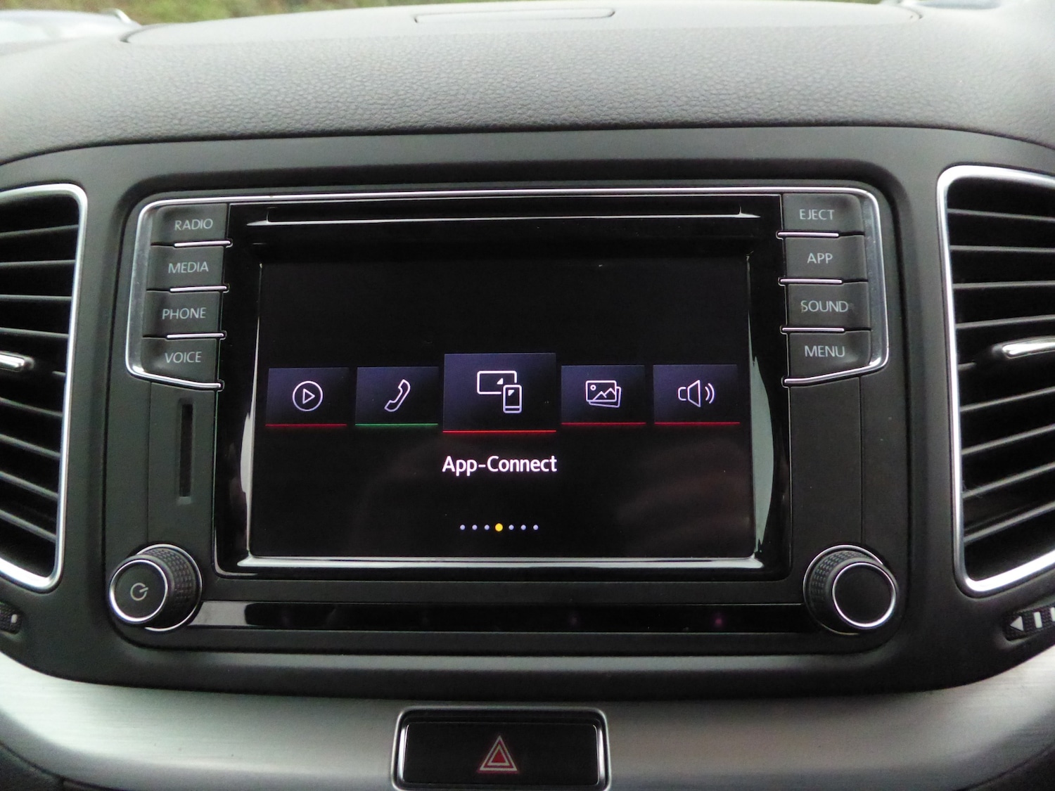 Used Volkswagen Sharan 2017 for sale - 76301998: Photo 14