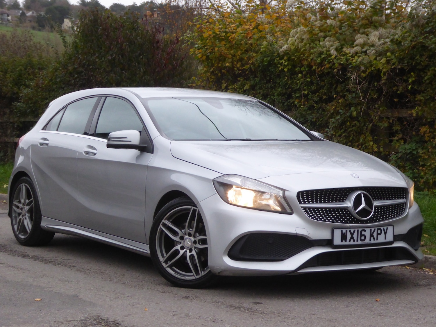 Used Mercedes-Benz A-Class 2016 for sale - 76461621: Photo 2