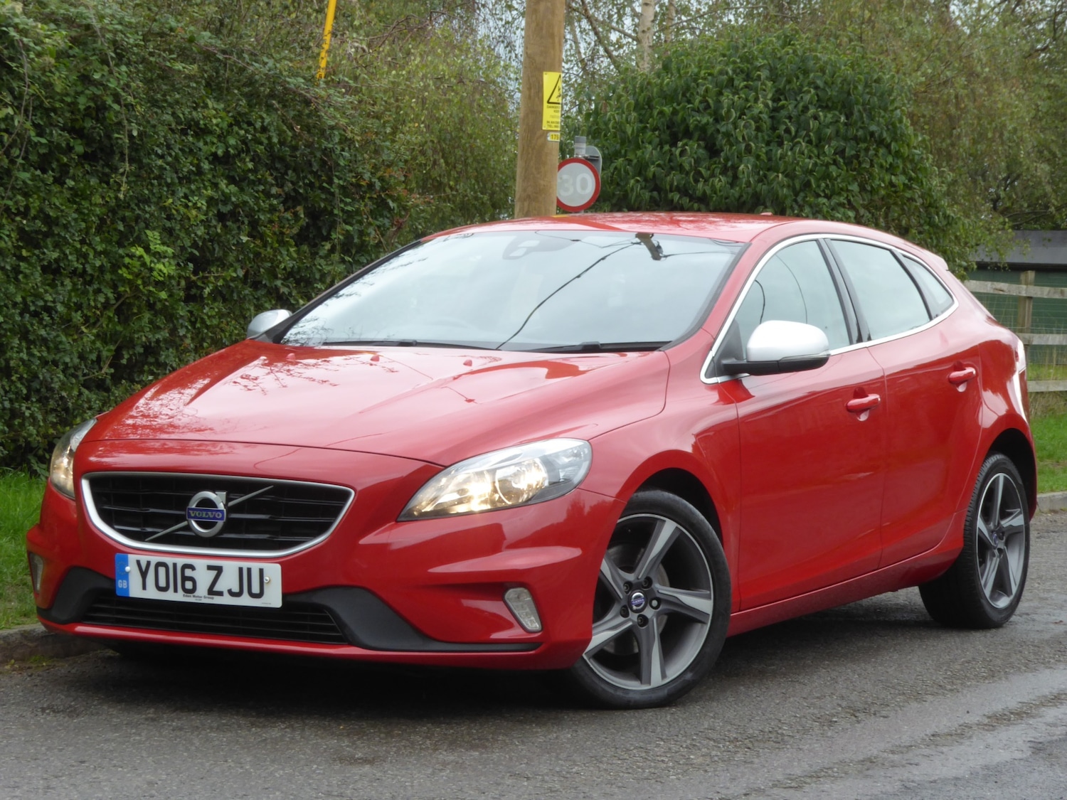 Used Volvo V40 2016 for sale - 75995835: Photo 13
