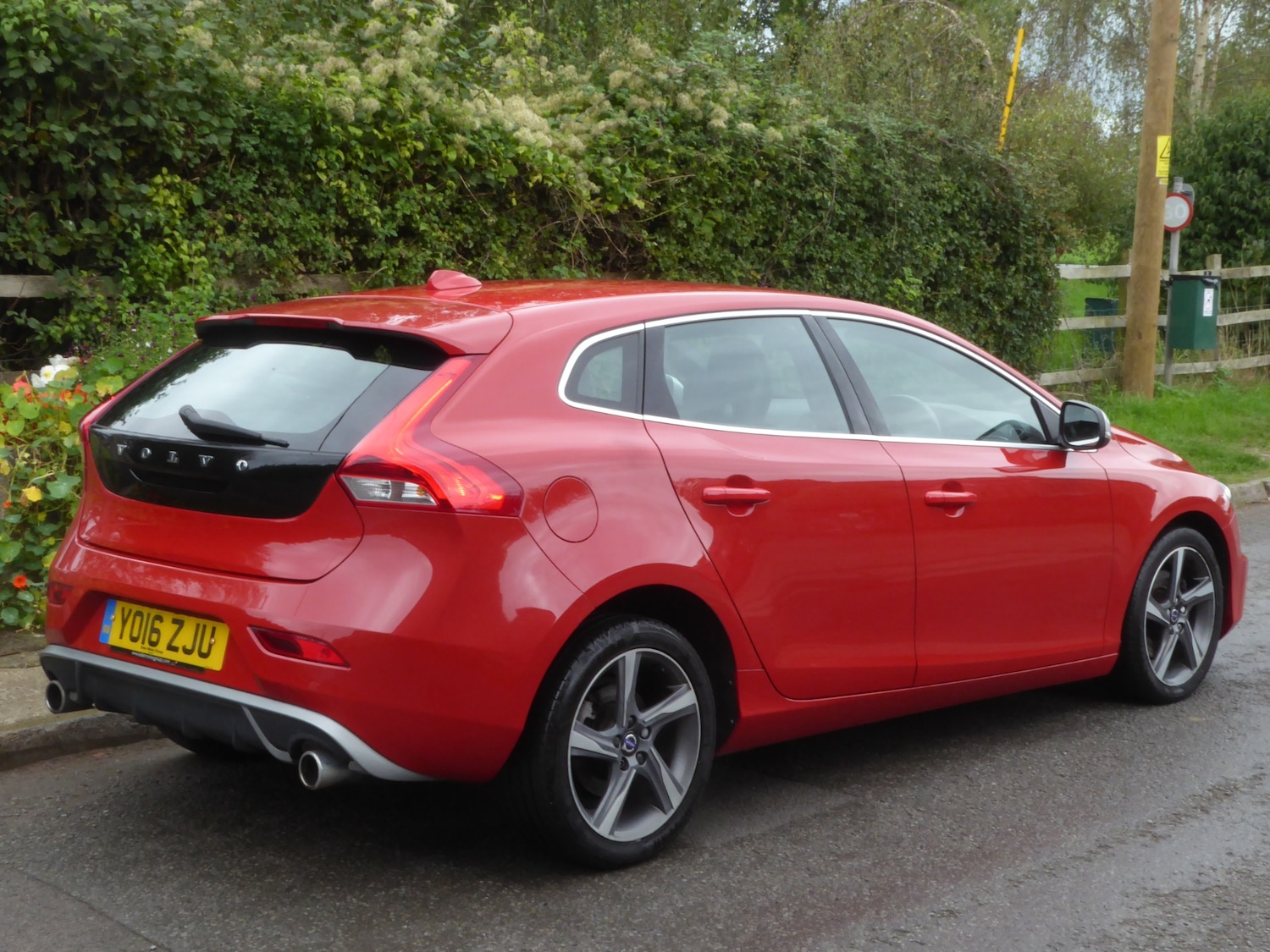 Used Volvo V40 2016 for sale - 75995835: Photo 21
