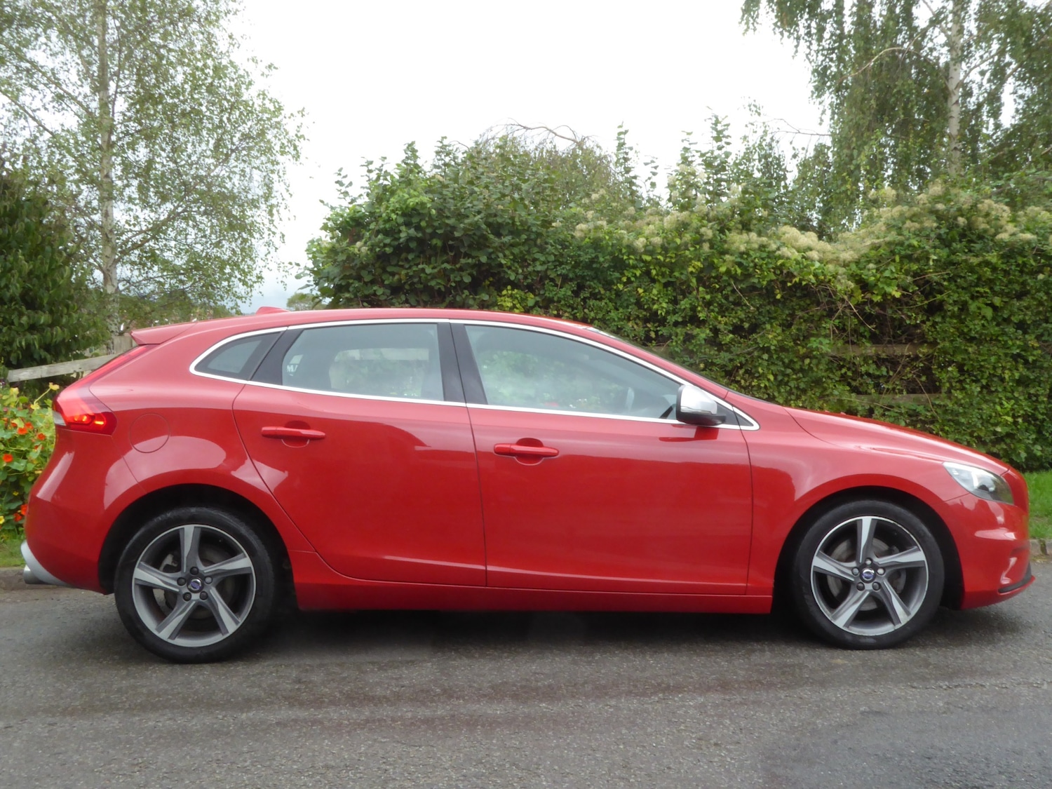 Used Volvo V40 2016 for sale - 75995835: Photo 5