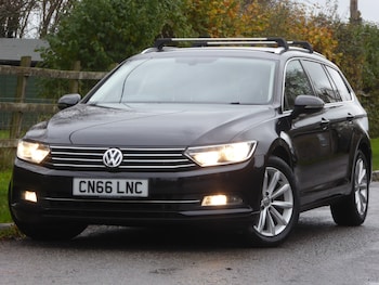 Used Volkswagen Passat 2016 for sale - 76541754: Photo