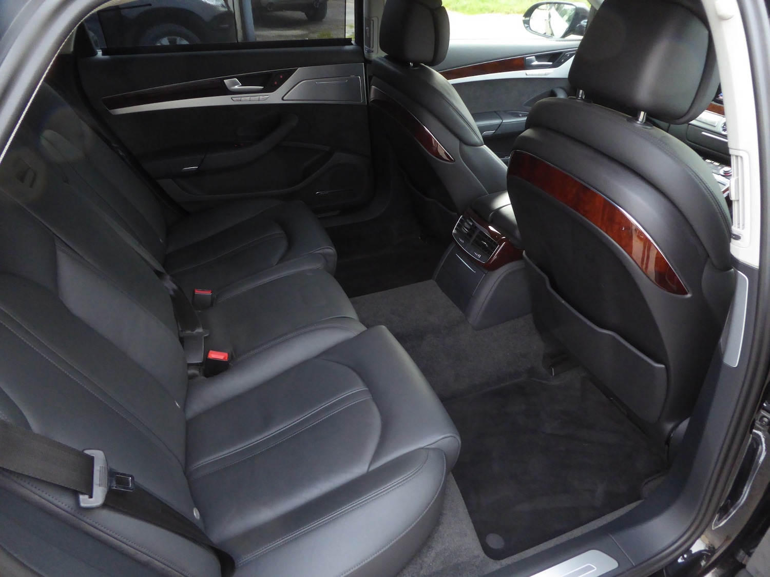 Used Audi A8 2013 for sale - 77733378: Photo 12