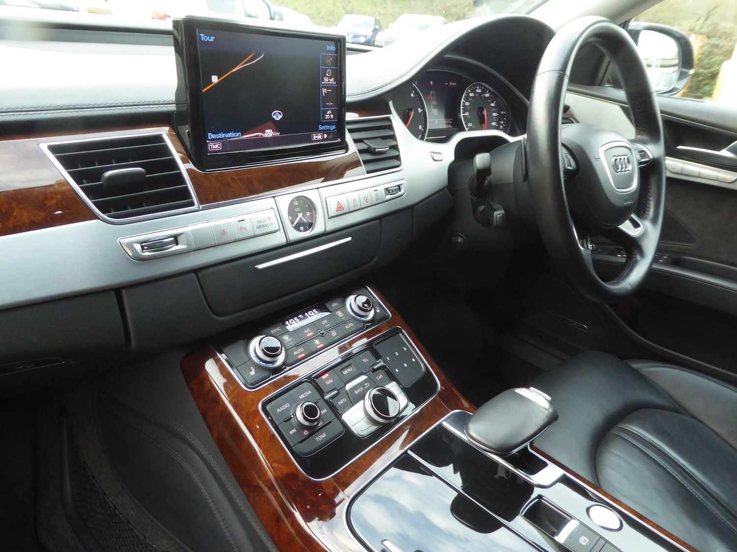 Used Audi A8 2013 for sale - 77733378: Photo 15