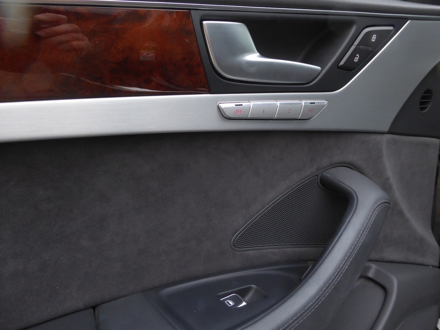 Used Audi A8 2013 for sale - 77733378: Photo 23