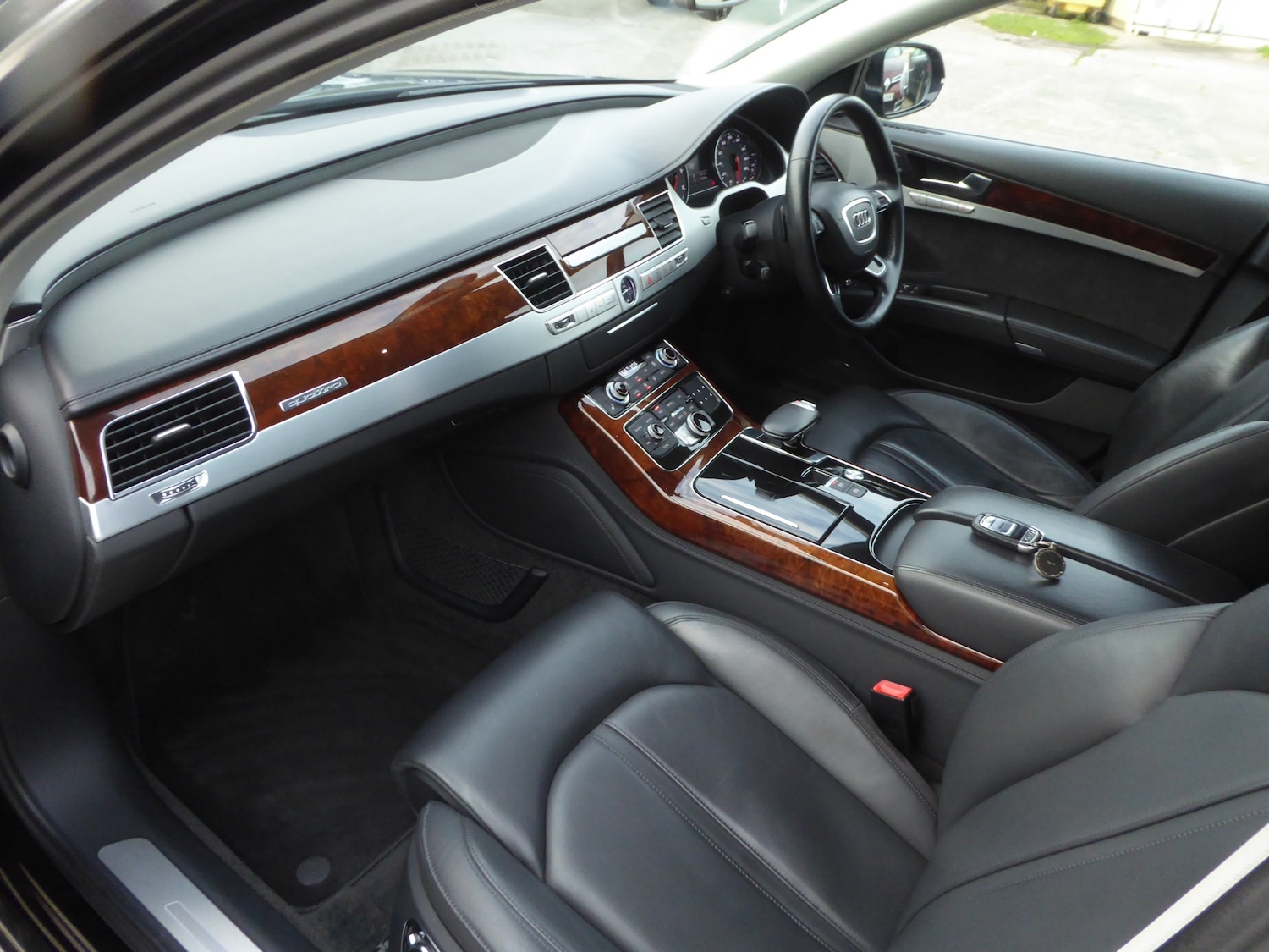 Used Audi A8 2013 for sale - 77733378: Photo 38