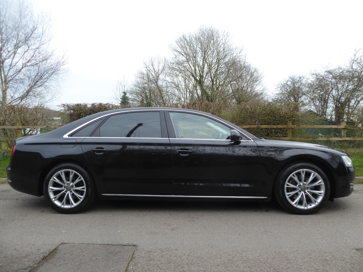 Used Audi A8 2013 for sale - 77733378: Photo 41