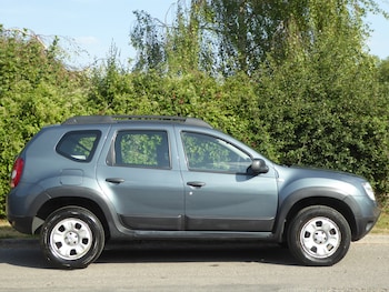 Used Dacia Duster 2013 for sale - 79616592: Photo