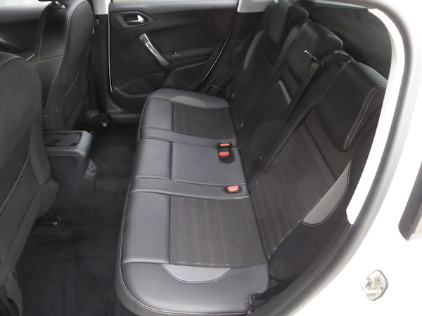 Used Peugeot 2008 2016 for sale - 76079920: Photo 25