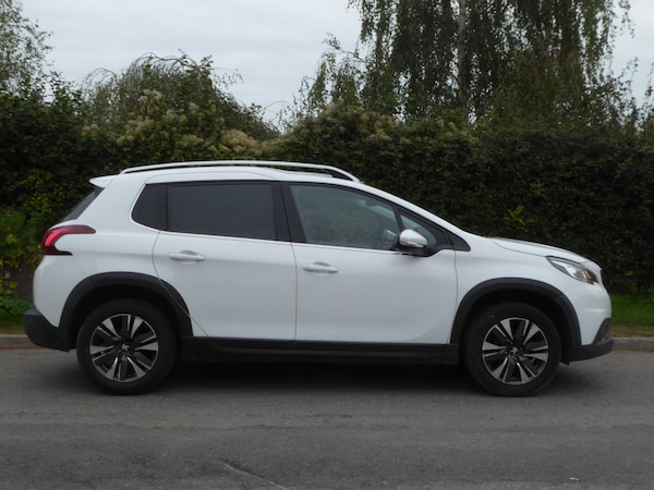 Used Peugeot 2008 2016 for sale - 76079920: Photo 9