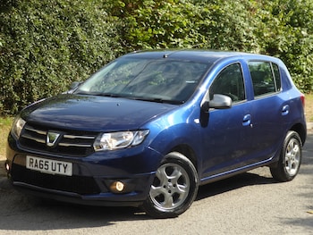 Used Dacia Sandero 2016 for sale - 79583899: Photo