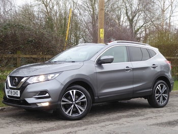 Used Nissan Qashqai 2018 for sale - 77324524: Photo