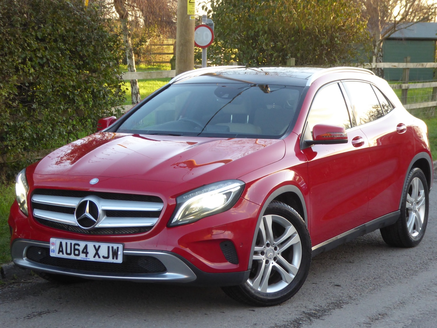 Used Mercedes-Benz GLA 2014 for sale - 77210971: Photo 2