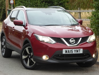 Used Nissan Qashqai 2015 for sale - 79547578: Photo
