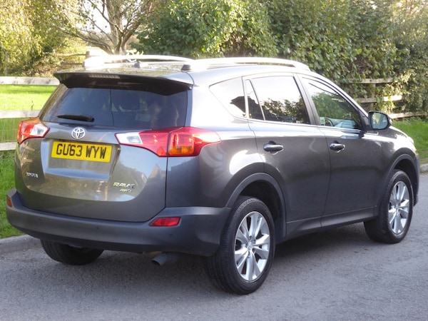 Used Toyota RAV4 2014 for sale - 76184184: Photo 28