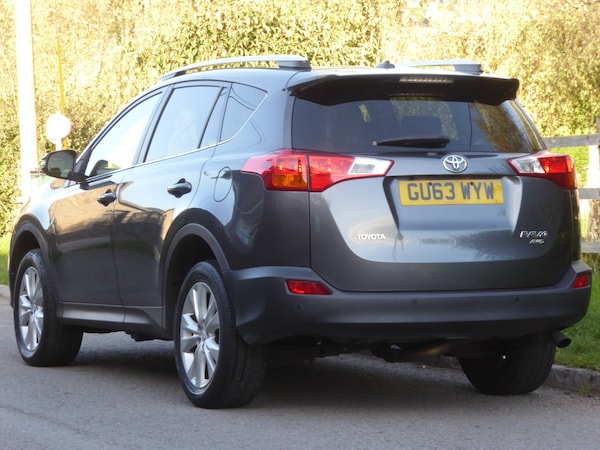 Used Toyota RAV4 2014 for sale - 76184184: Photo 32
