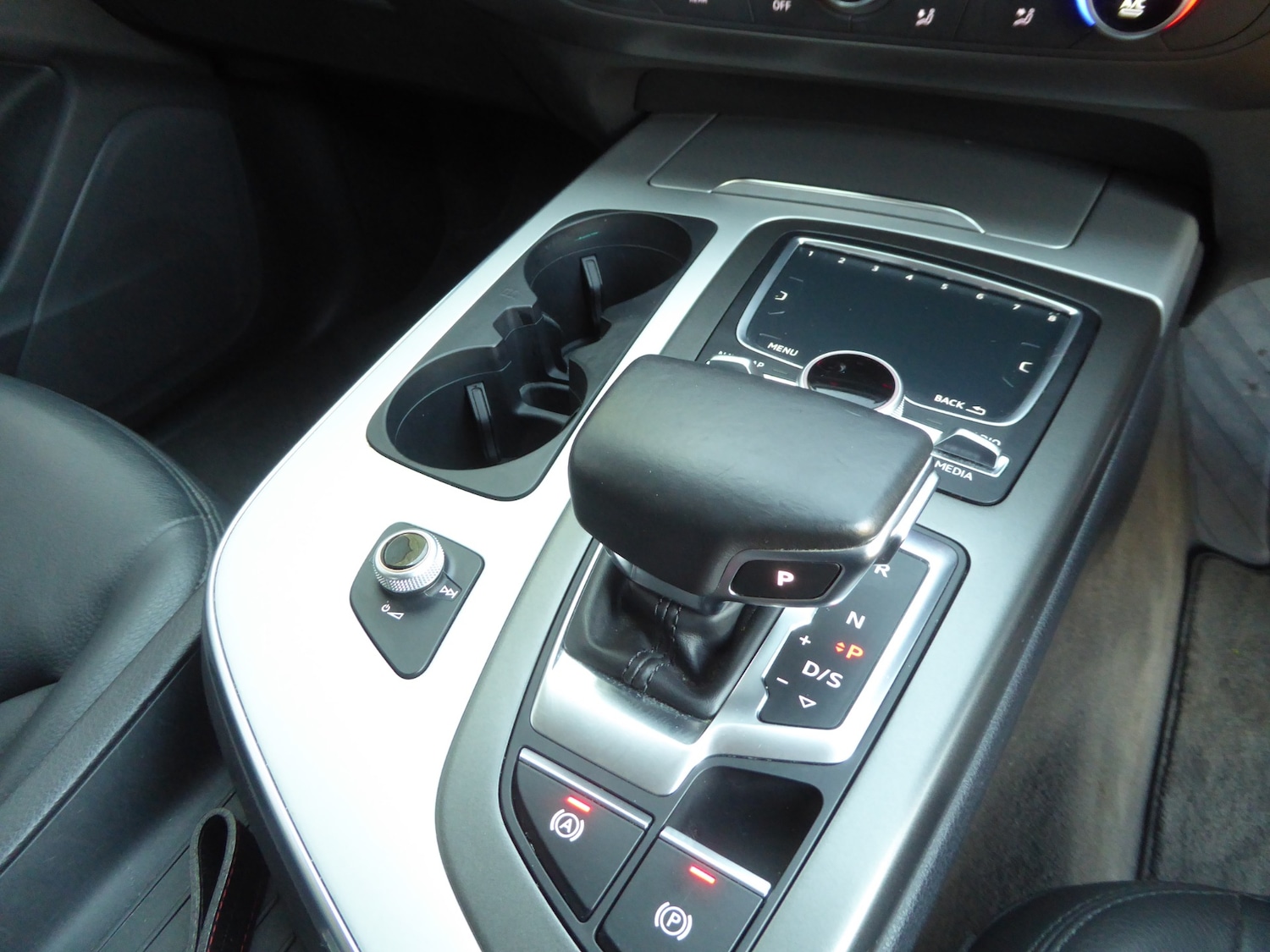 Used Audi Q7 2017 for sale - 77085460: Photo 13