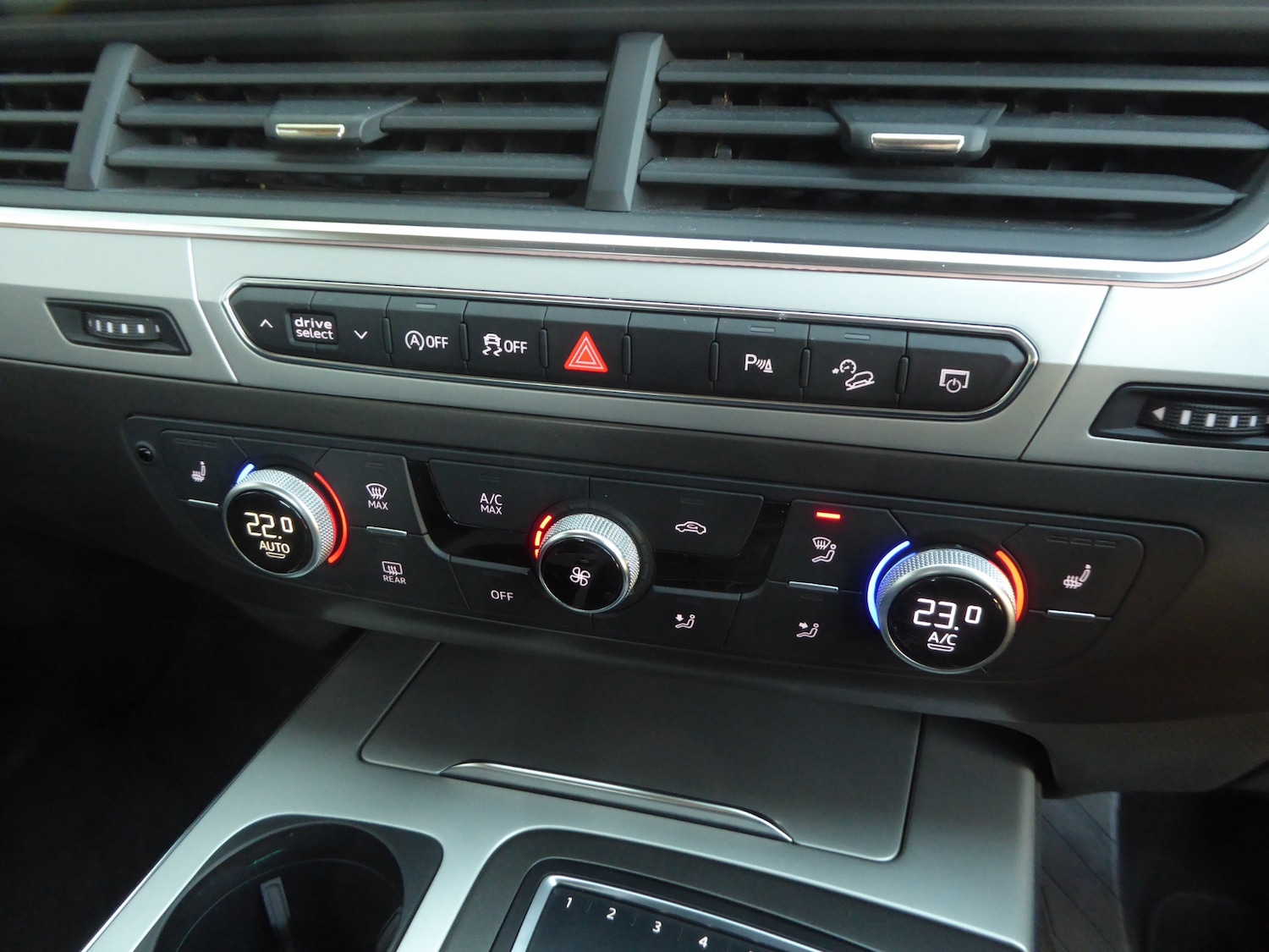 Used Audi Q7 2017 for sale - 77085460: Photo 14