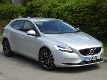 Used Volvo V40 2016 for sale - 78765944: Photo