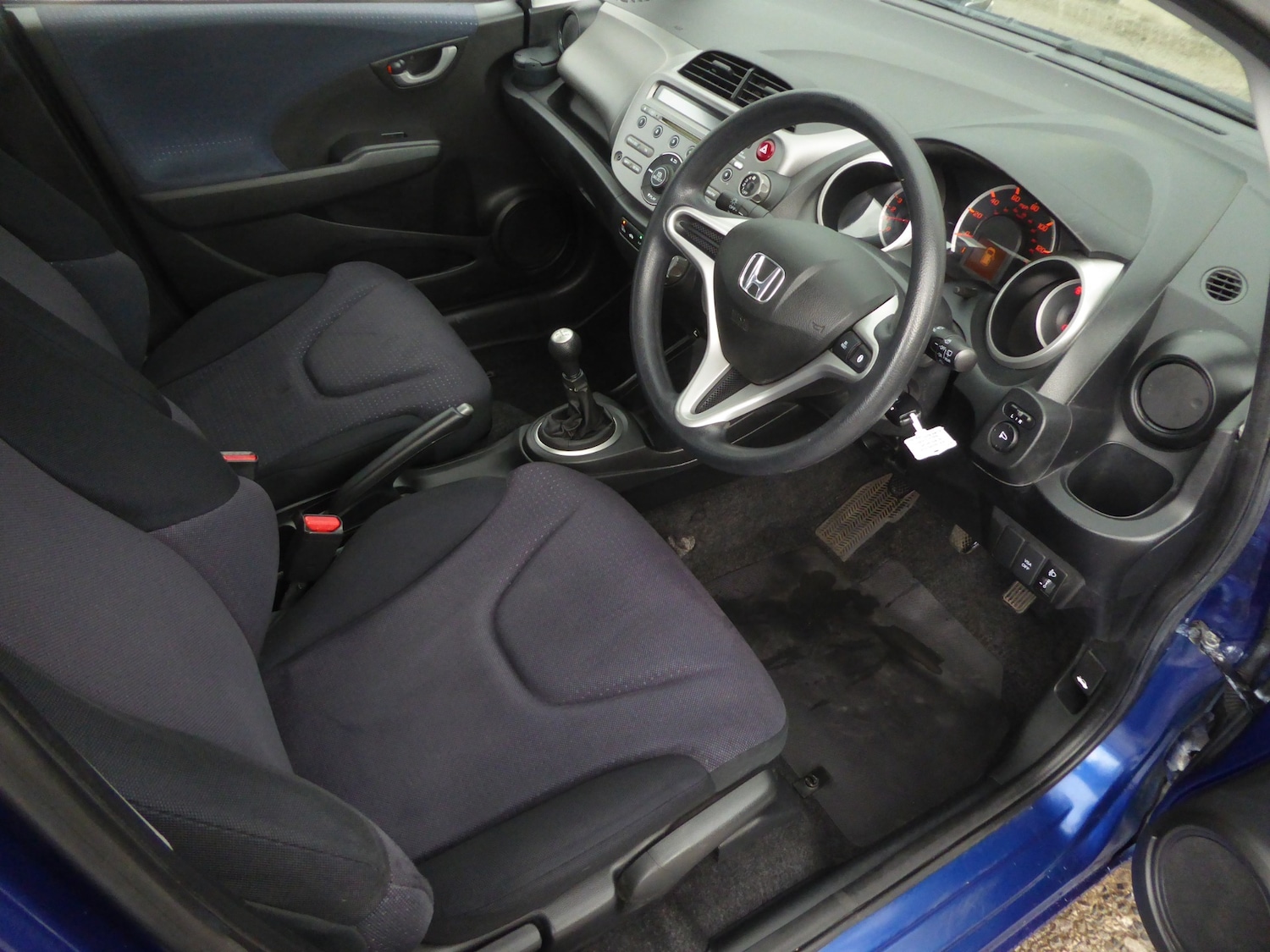 Vehicle 28