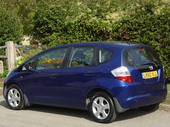 Used Honda Jazz 2010 for sale - 75794446: Photo