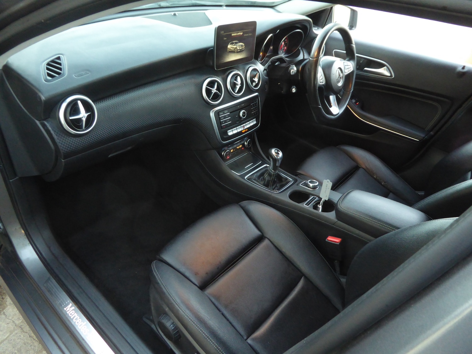 Used Mercedes-Benz A-Class 2017 for sale - 77104202: Photo 25