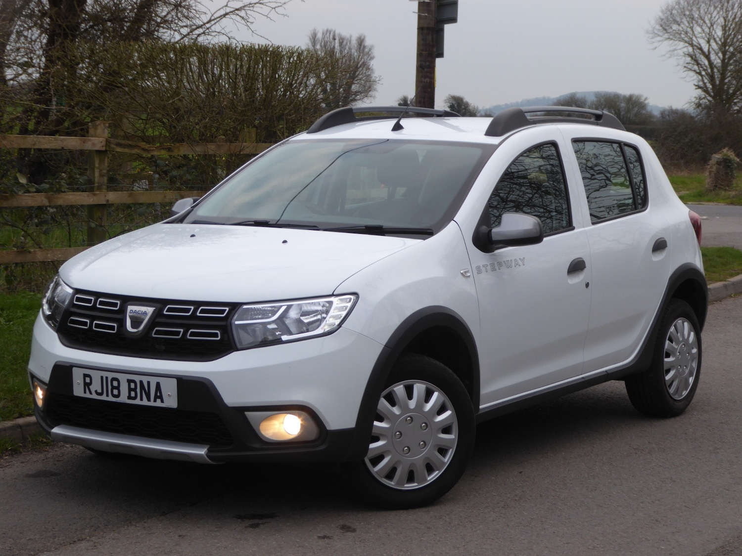 Used Dacia Sandero Stepway 2018 for sale - 77735127: Photo 12