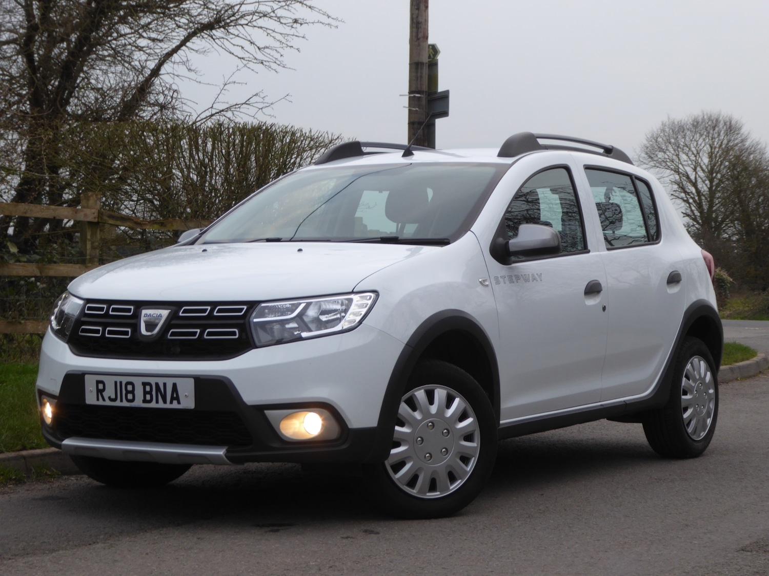 Used Dacia Sandero Stepway 2018 for sale - 77735127: Photo 3