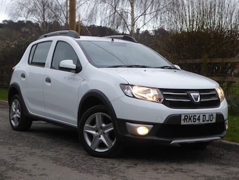 Used Dacia Sandero Stepway 2014 for sale - 77492753: Photo