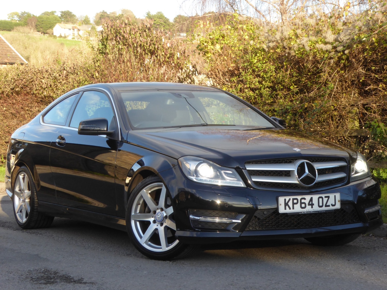 Used Mercedes-Benz C Class 2014 for sale - 76682514: Photo 1