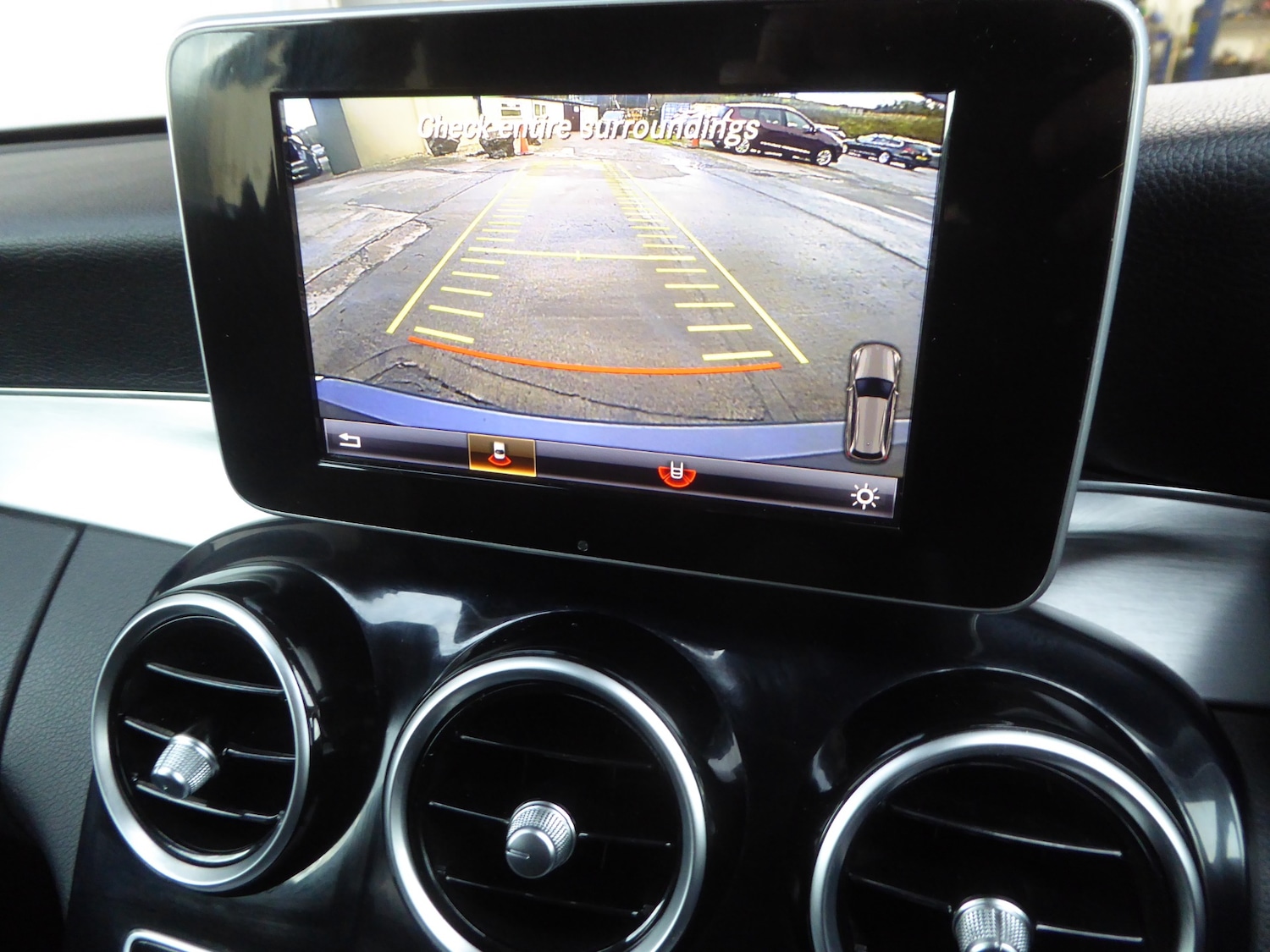 Used Mercedes-Benz C Class 2015 for sale - 77137231: Photo 14