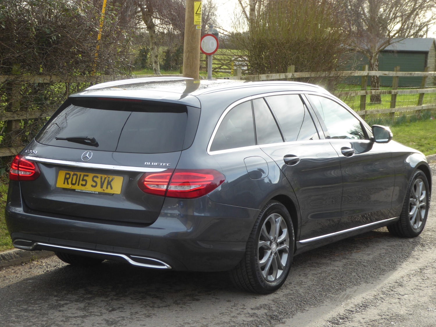 Used Mercedes-Benz C Class 2015 for sale - 77137231: Photo 4