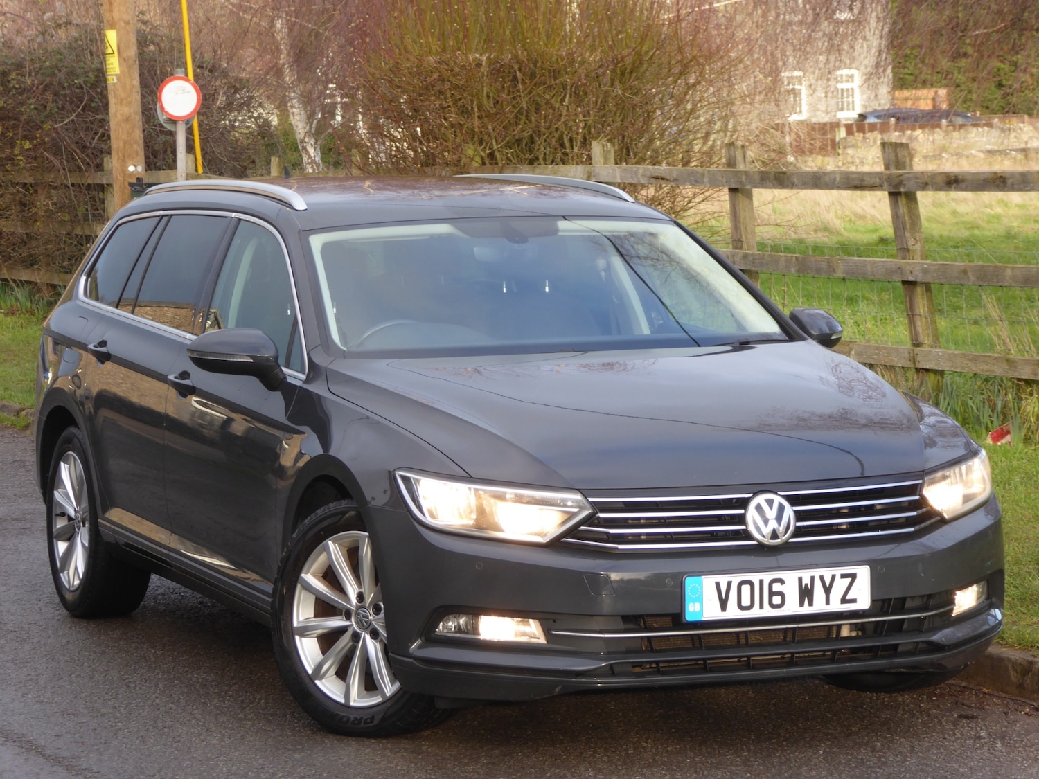 Used Volkswagen Passat 2016 for sale - 77168705: Photo 2