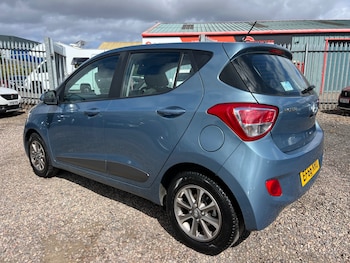 Used Hyundai i10 2016 for sale - 75452412: Photo
