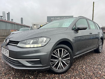 Used Volkswagen Golf 2017 for sale - 77256054: Photo