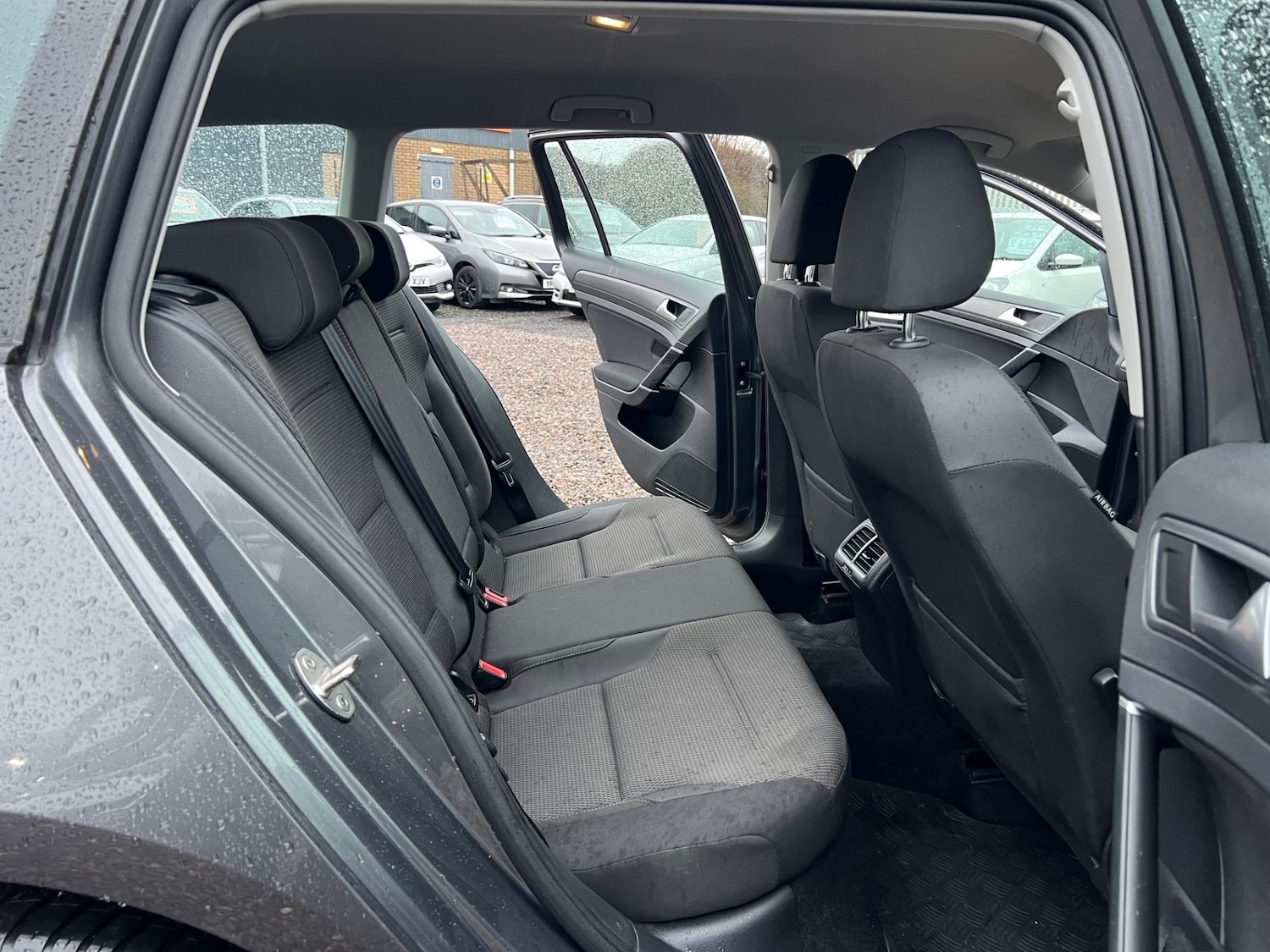 Used Volkswagen Golf 2017 for sale - 77256054: Photo 21